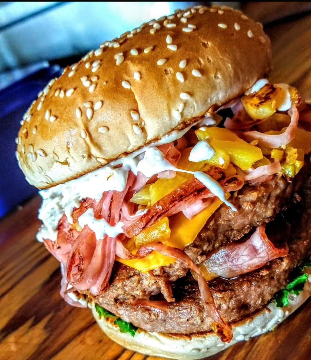Hamburguesa Hawaiana