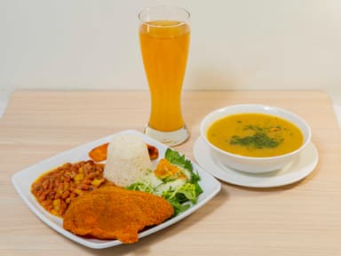 Almuerzo del Dia (Pollo o Cerdo)