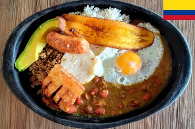 Bandeja Paisa con Bebida