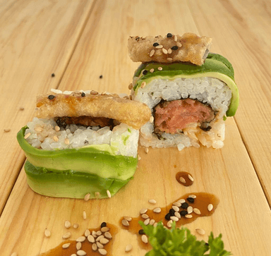 Combo Yakimeshi y Kushiague
