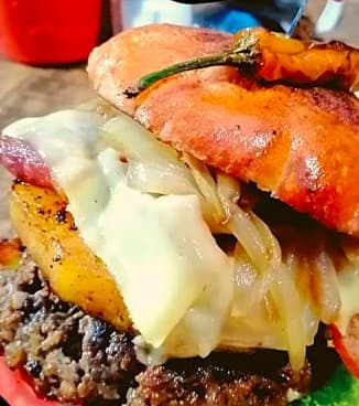 Hamburguesa Hawaiana