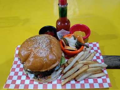 Hamburguesa Clásica