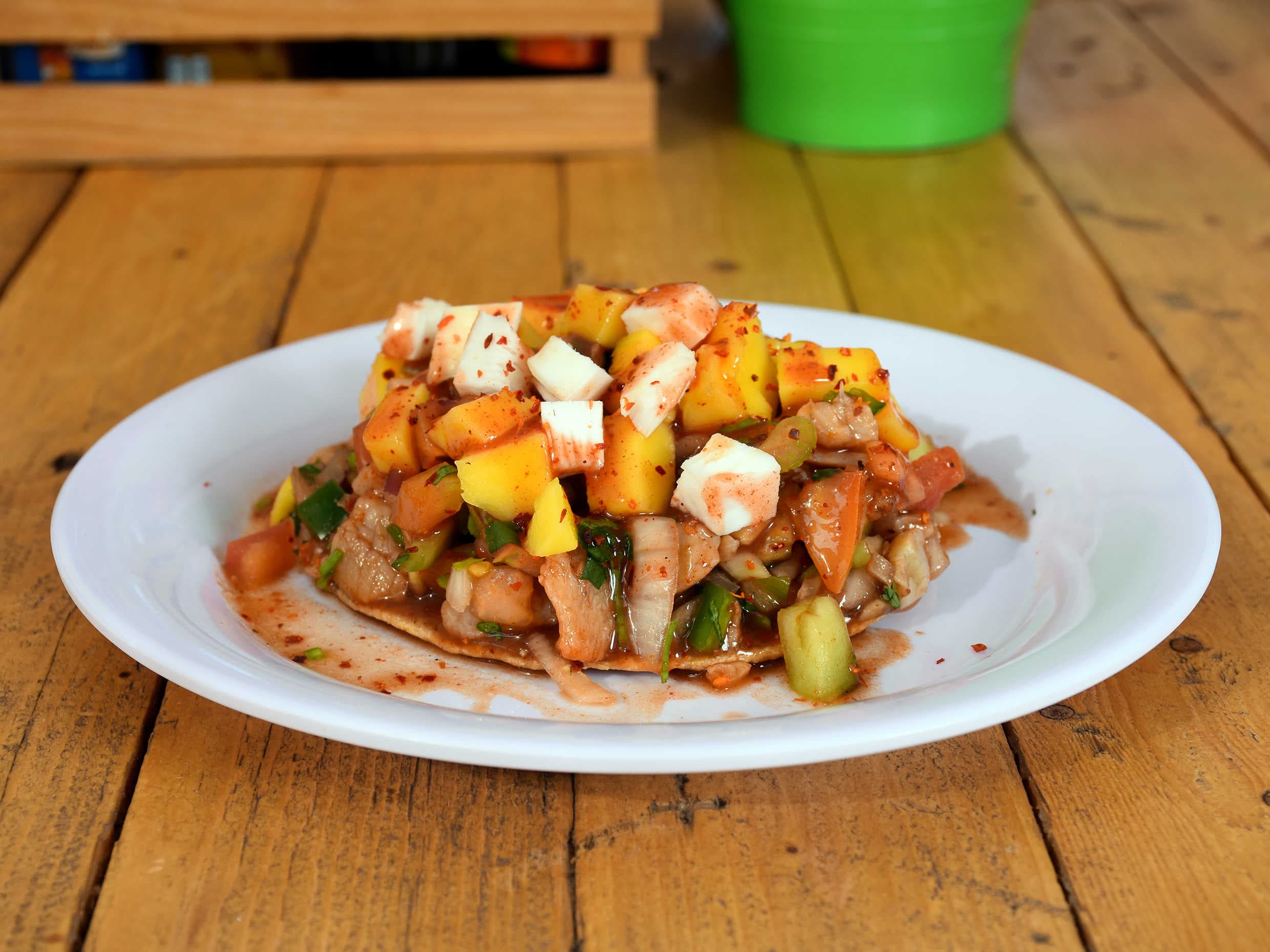 Tostada de Ceviche Cancún