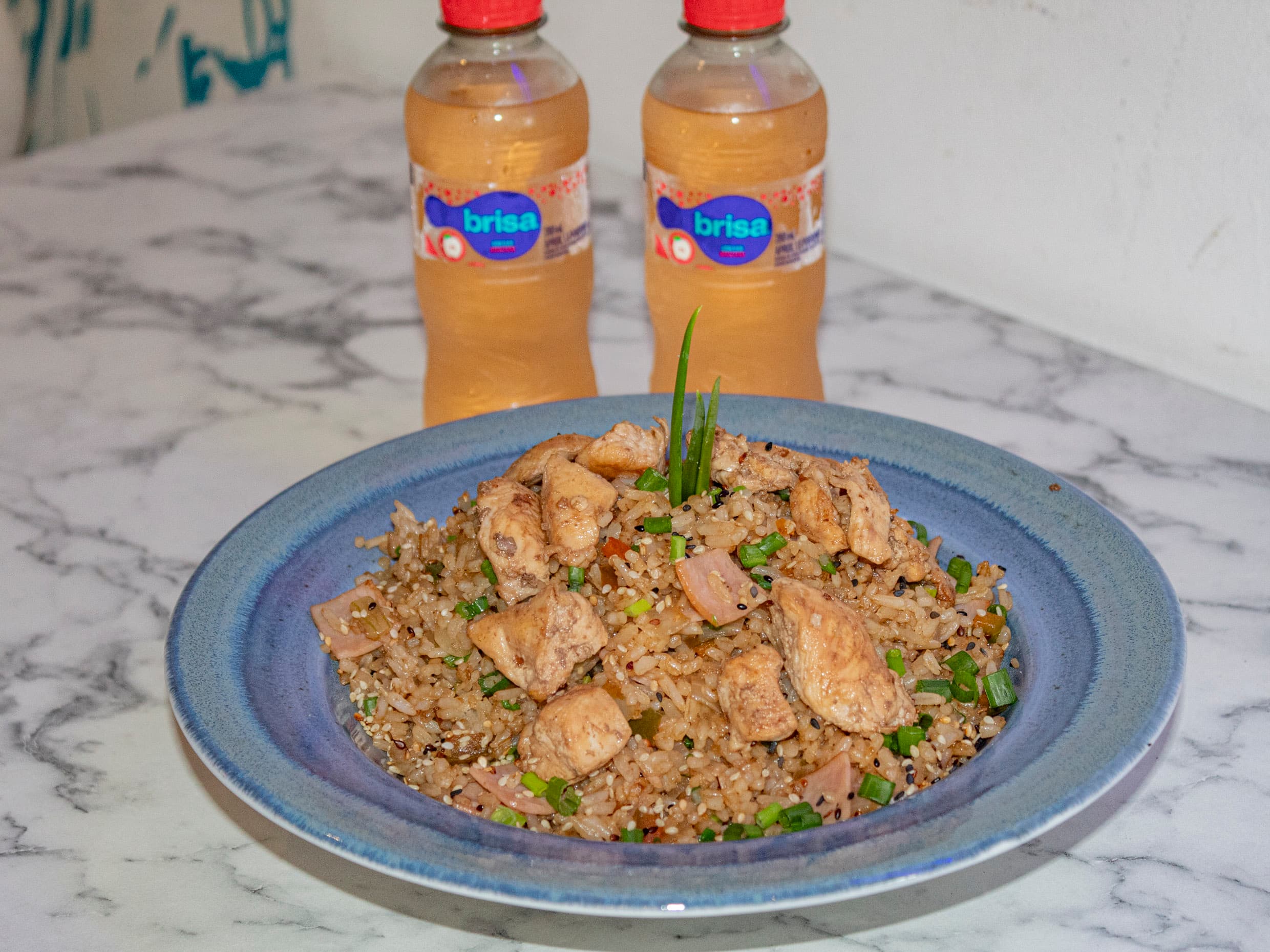PARA DOS - ARROZ FRITO POLLO-JAMON + 2 BEBIDAS