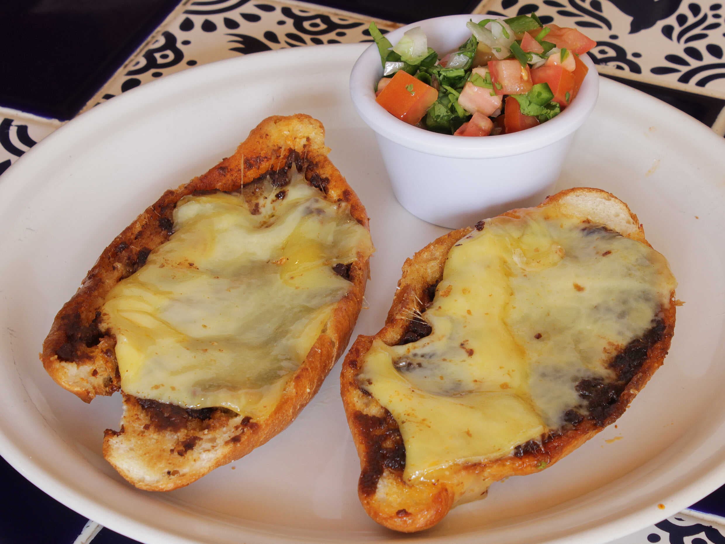 Molletes