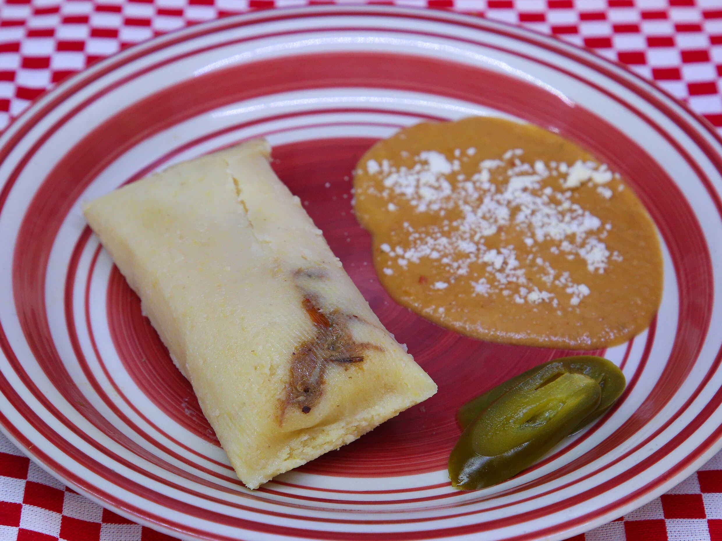 Tamal de Elote c/Picadillo