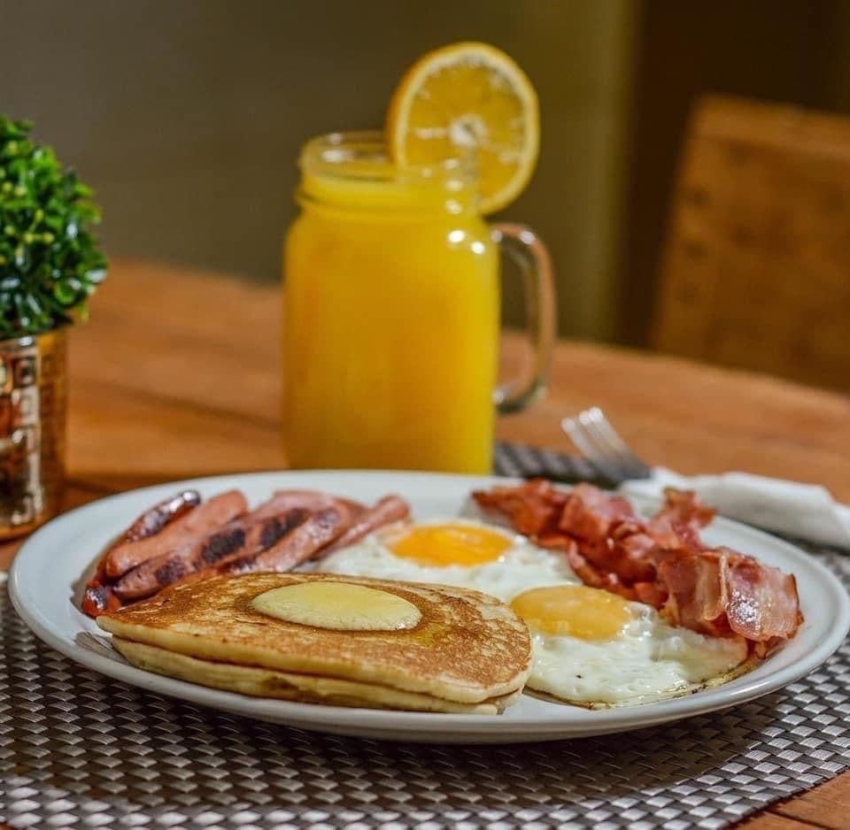 Americano Hot Cakes