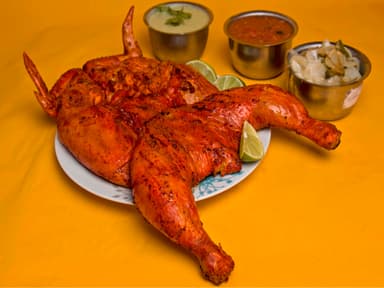 1 Pollo Entero Asado al Carbón
