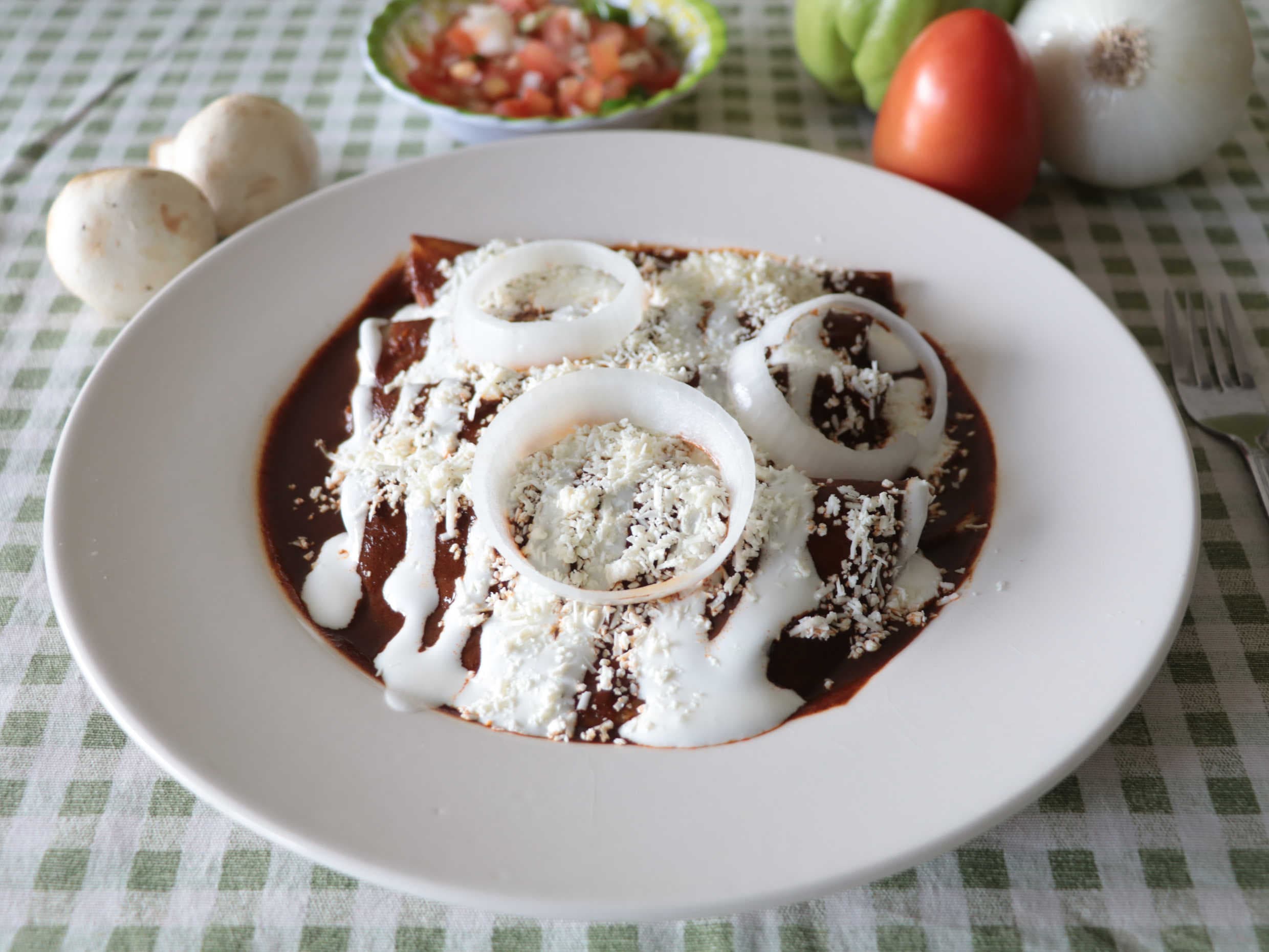 Enchiladas de Mole