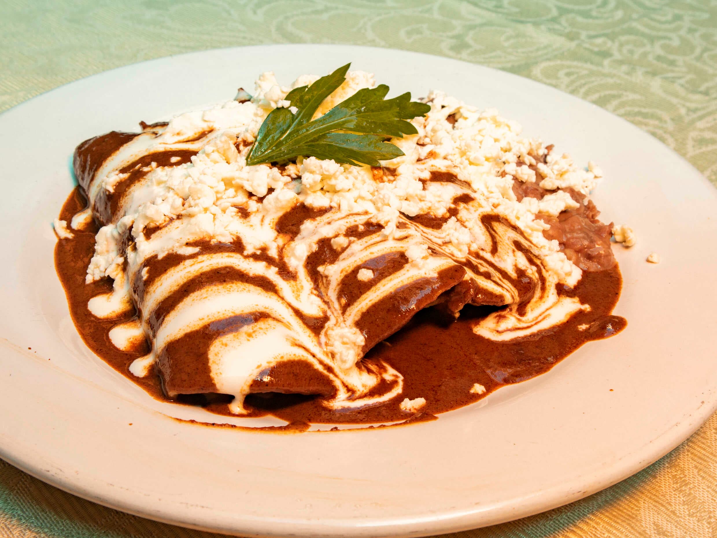 Enchiladas de Mole