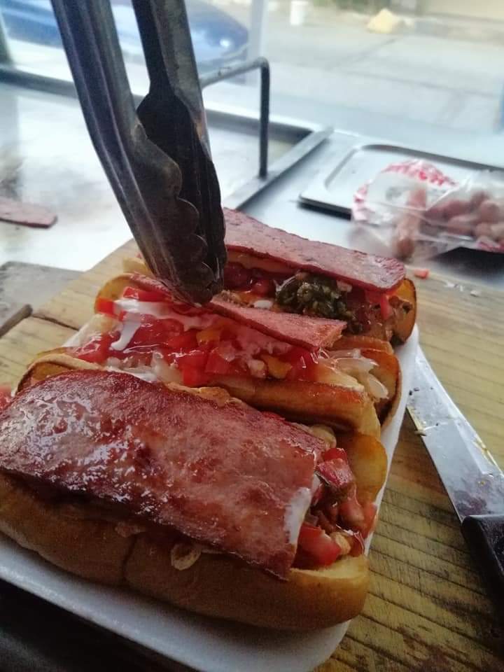 COmbo hotdog con tocino+ refresco
