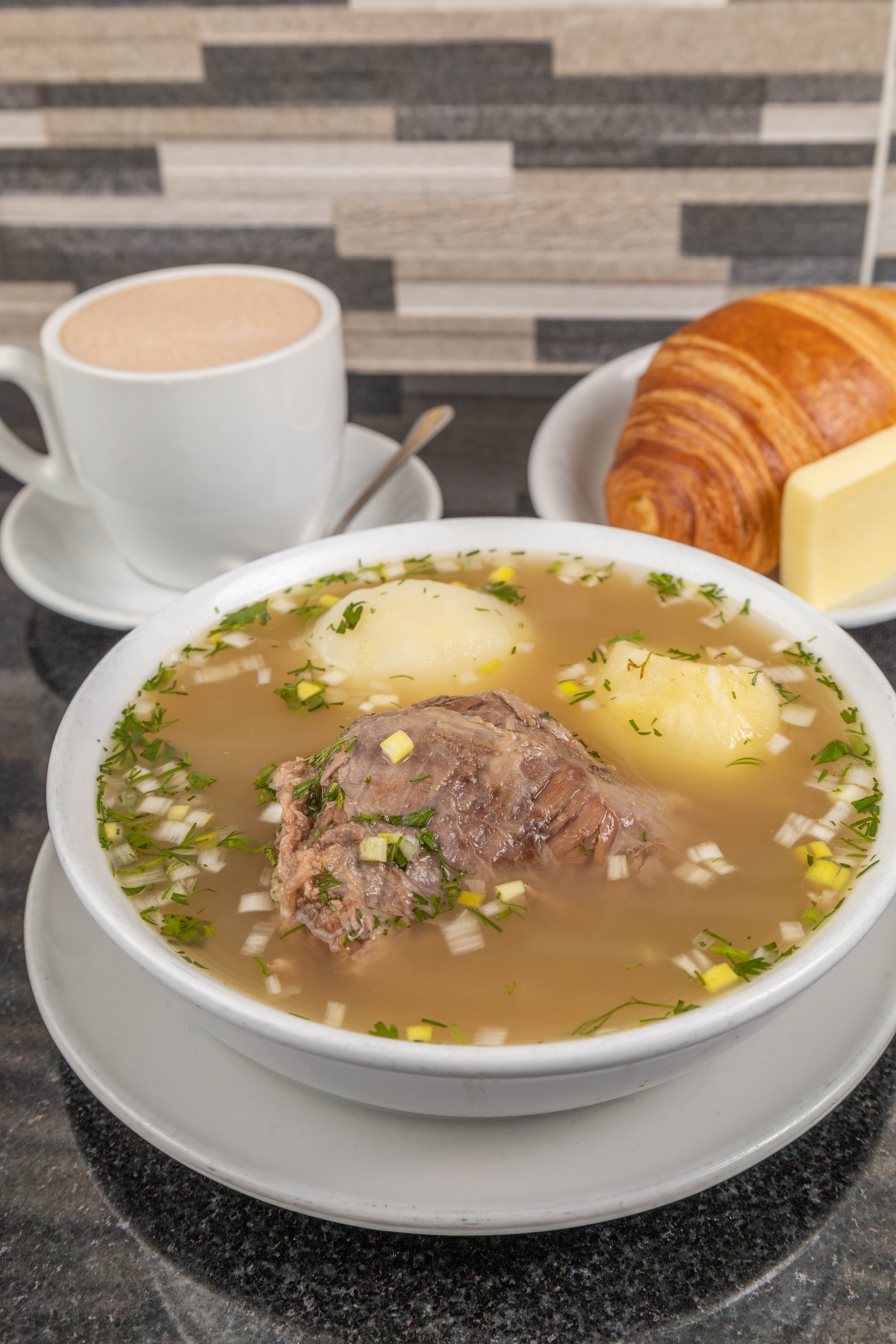 Combo de Caldo de Costilla