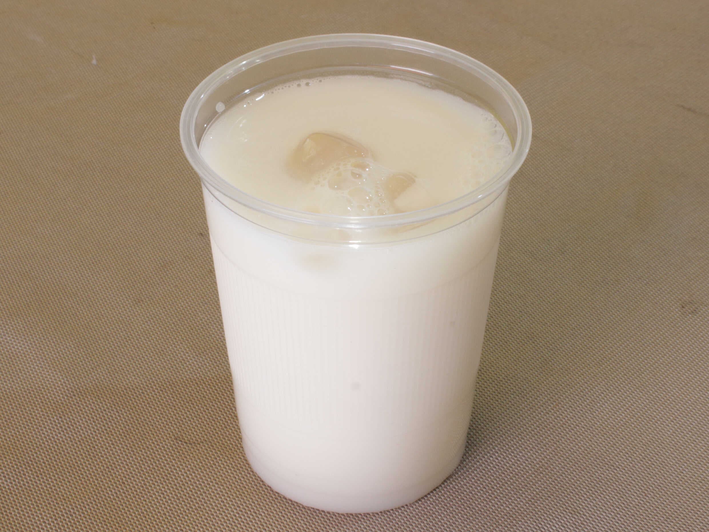 Agua de Horchata Medio Litro