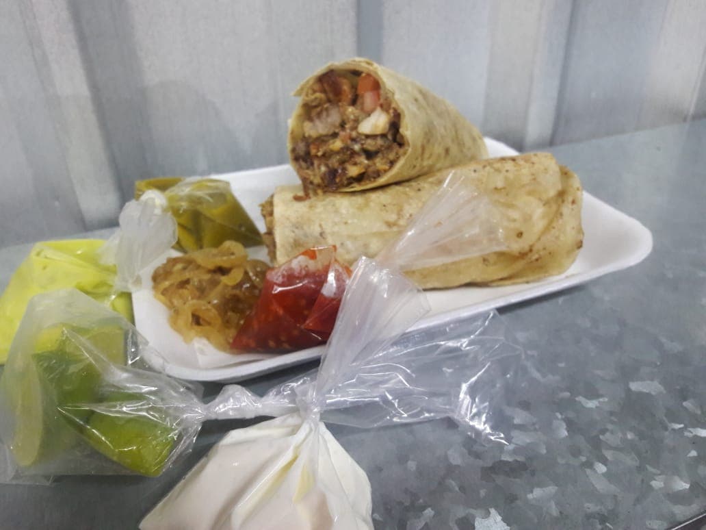 Burro carne Combinado con aguacate