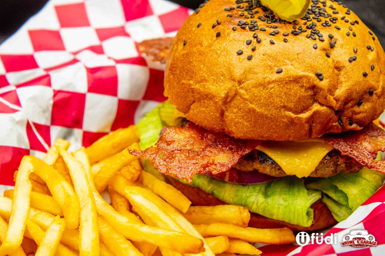 Pacer Burger