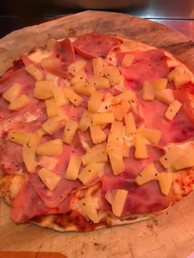 Pizza Hawaiana