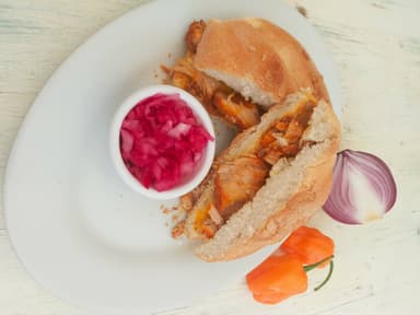 Torta de Cochinita Pibil