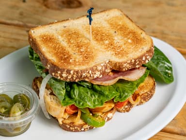 Sándwich colorado