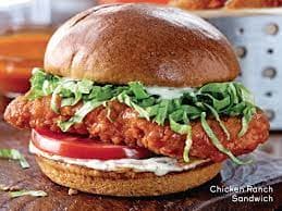 Hamburguesa De Carne De Res,Papas Y Aderezo