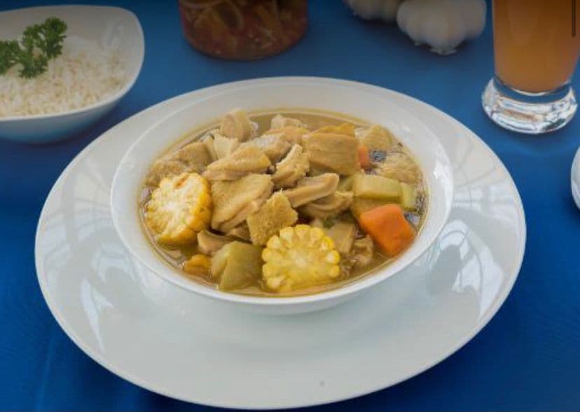 Sopa de Mondongo + Refresco del Día