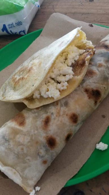 Paquete 1 Dúo (3 Flautas + 3 Gorditas)