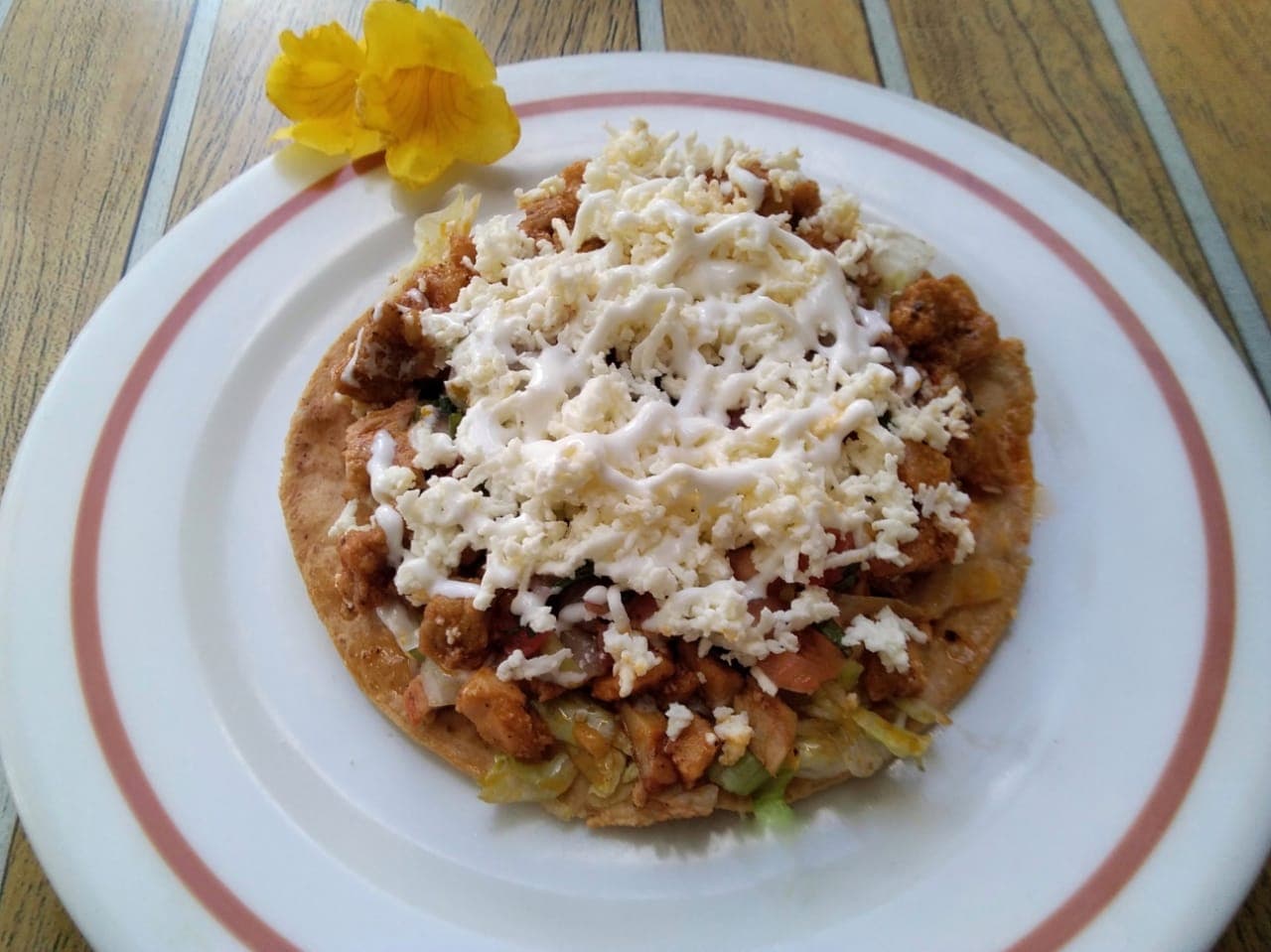 Sope de lomito