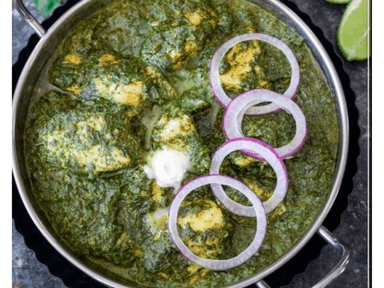 Paalak Chicken (250gm Protien P.C.)