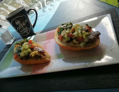 Molletes
