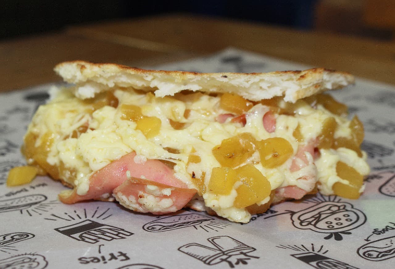 Arepa Hawaiana