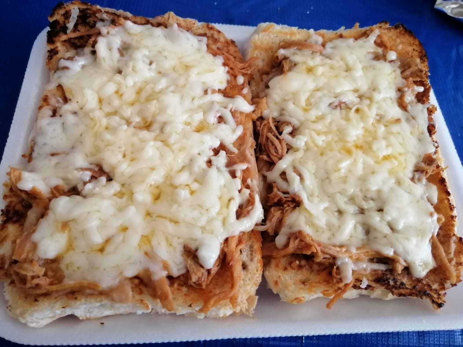 Combo Molletes con Pierna + Papas