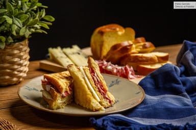 Sándwich de Jamón pavo con Queso