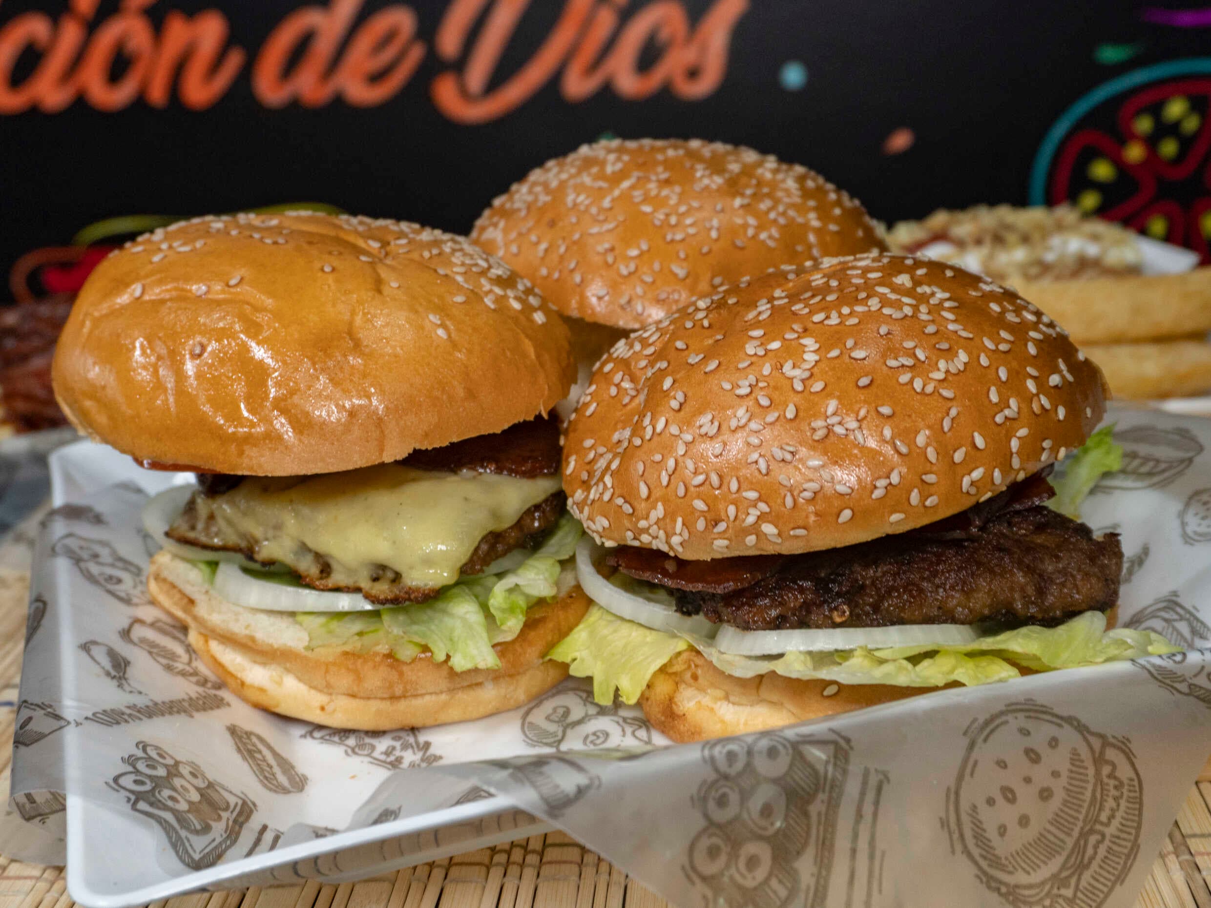Combo - Paga 2 y Lleva 3 Hamburguesas Sencillas