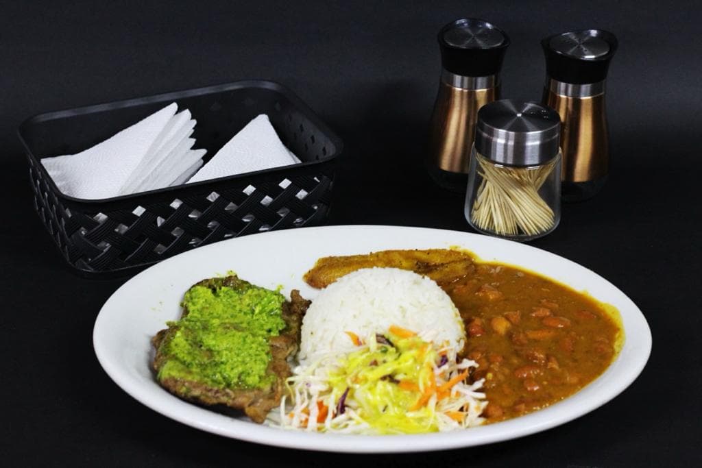Almuerzo Completo con Proteína a Elección