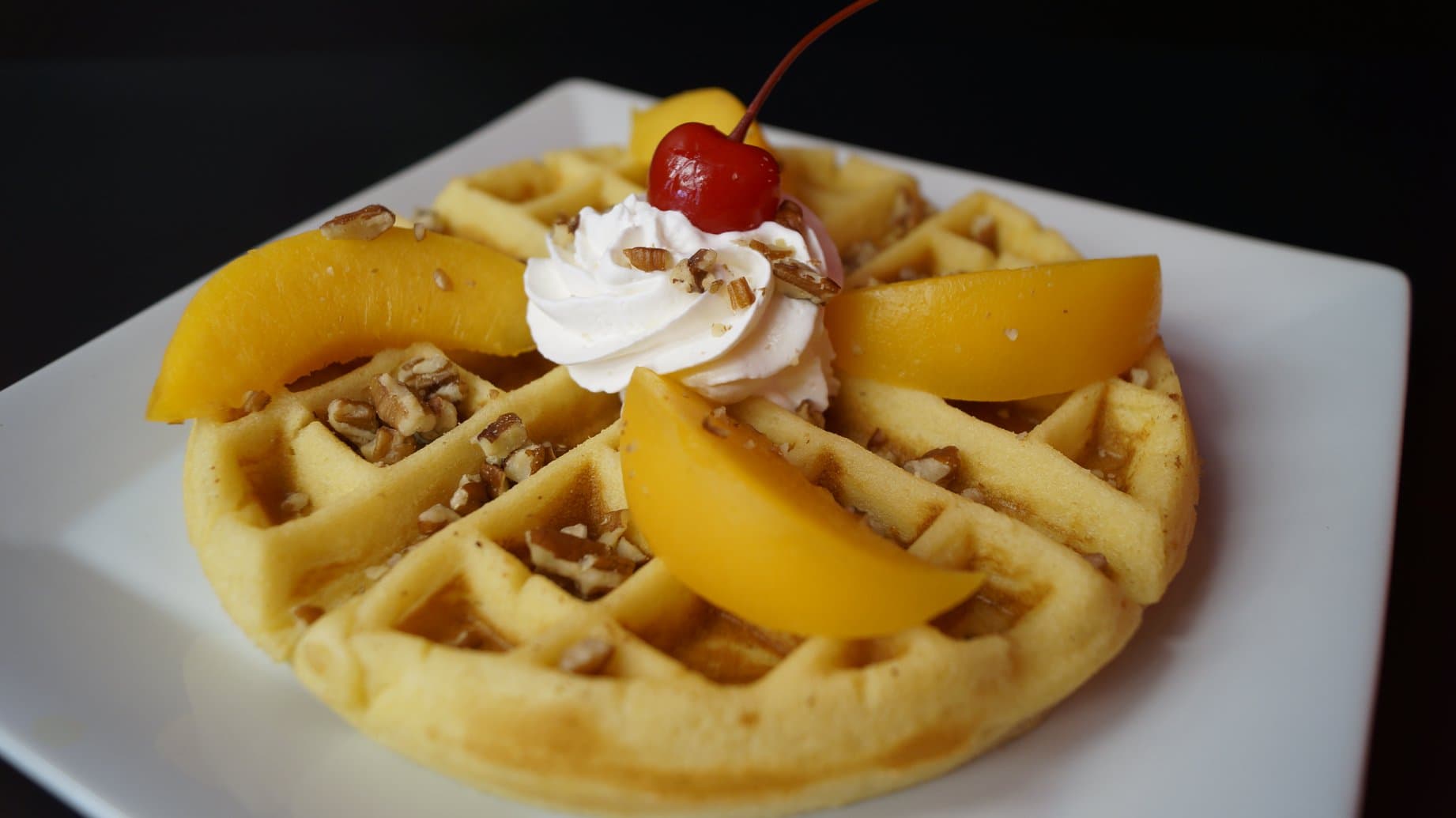 Waffle Grande (Fruta de Temporada)