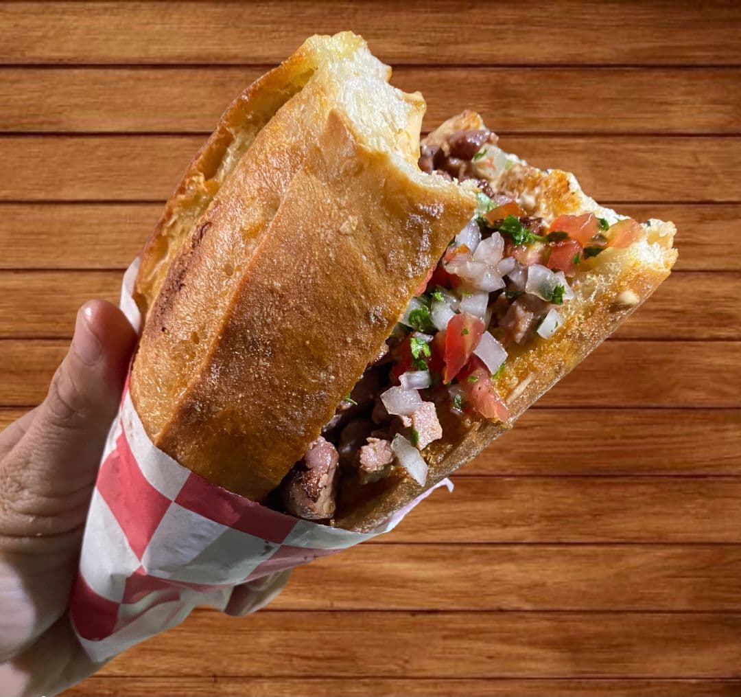 Torta de Arrachera
