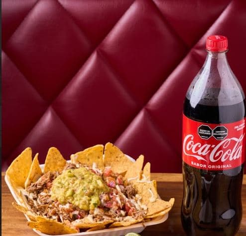 Combo Big Nachos + cocacola 1.5L