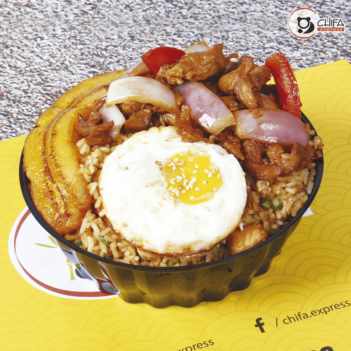 Montado Pollo Saltado