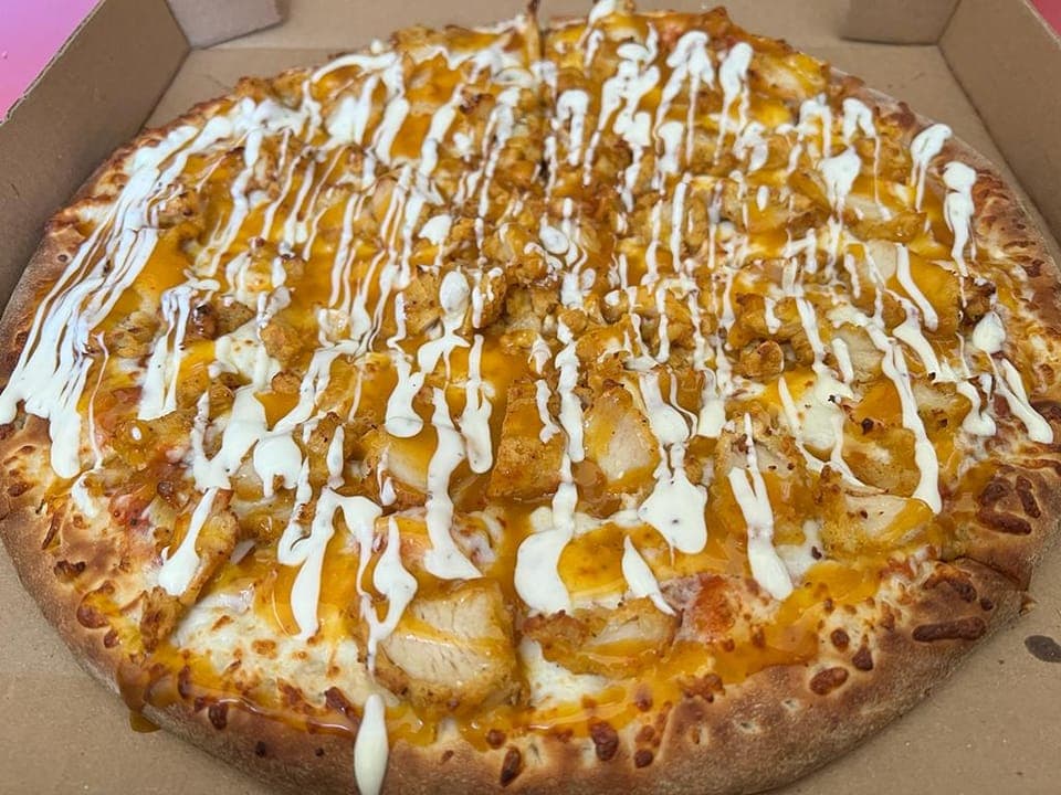 PIZZA BONELESS