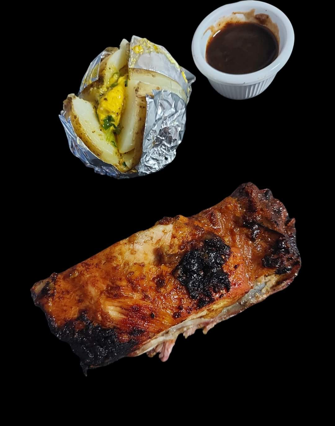 Costilla de Cerdo Ahumada con Salsa BBQ