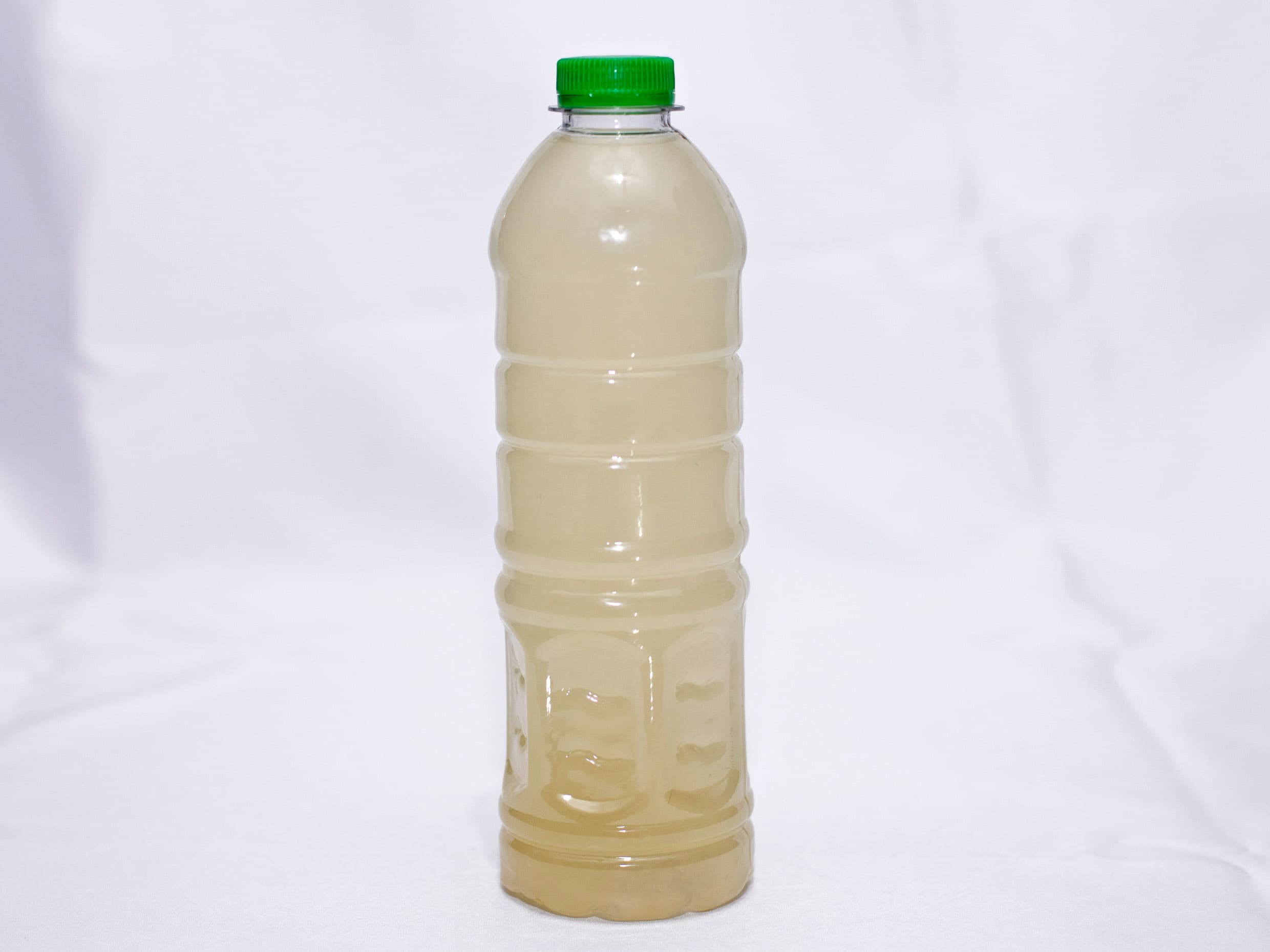 Agua Natural de Limón y Pepino