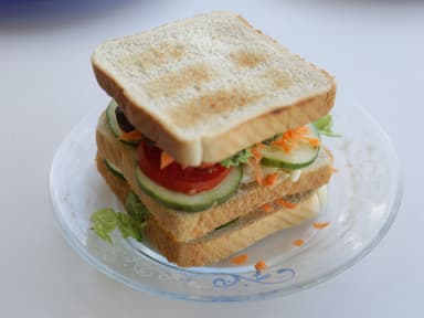 Club Sándwich con Papas