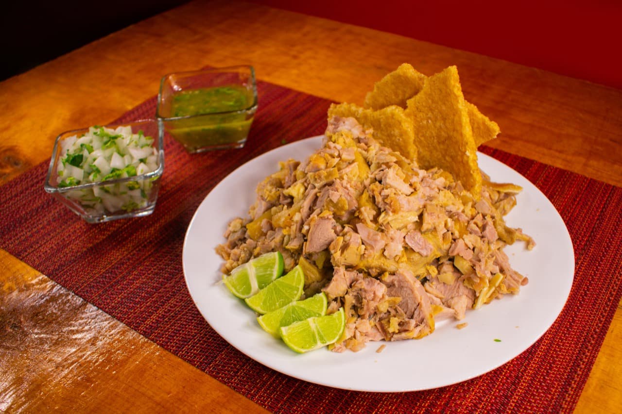 Medio kilo de carnitas