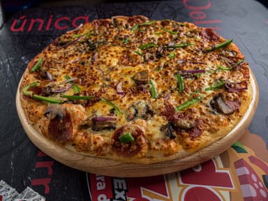 Pizza Grande  Chicago