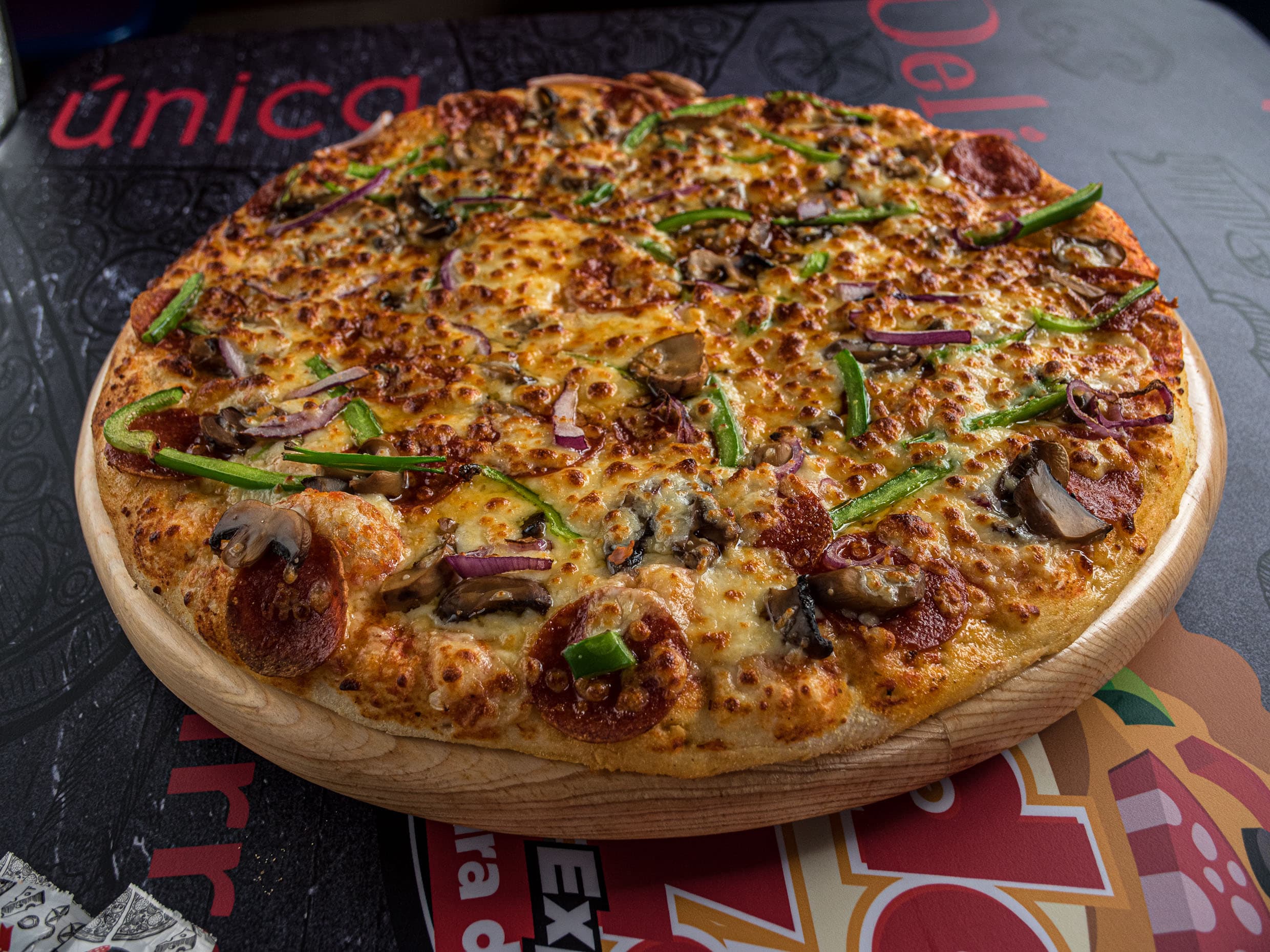Pizza Grande  Chicago