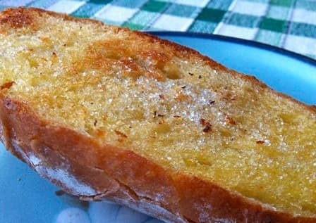 Molletes a la Mantequilla