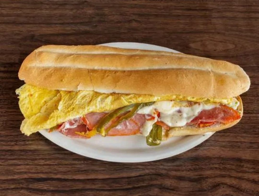 Torta de Huevo con Quesillo