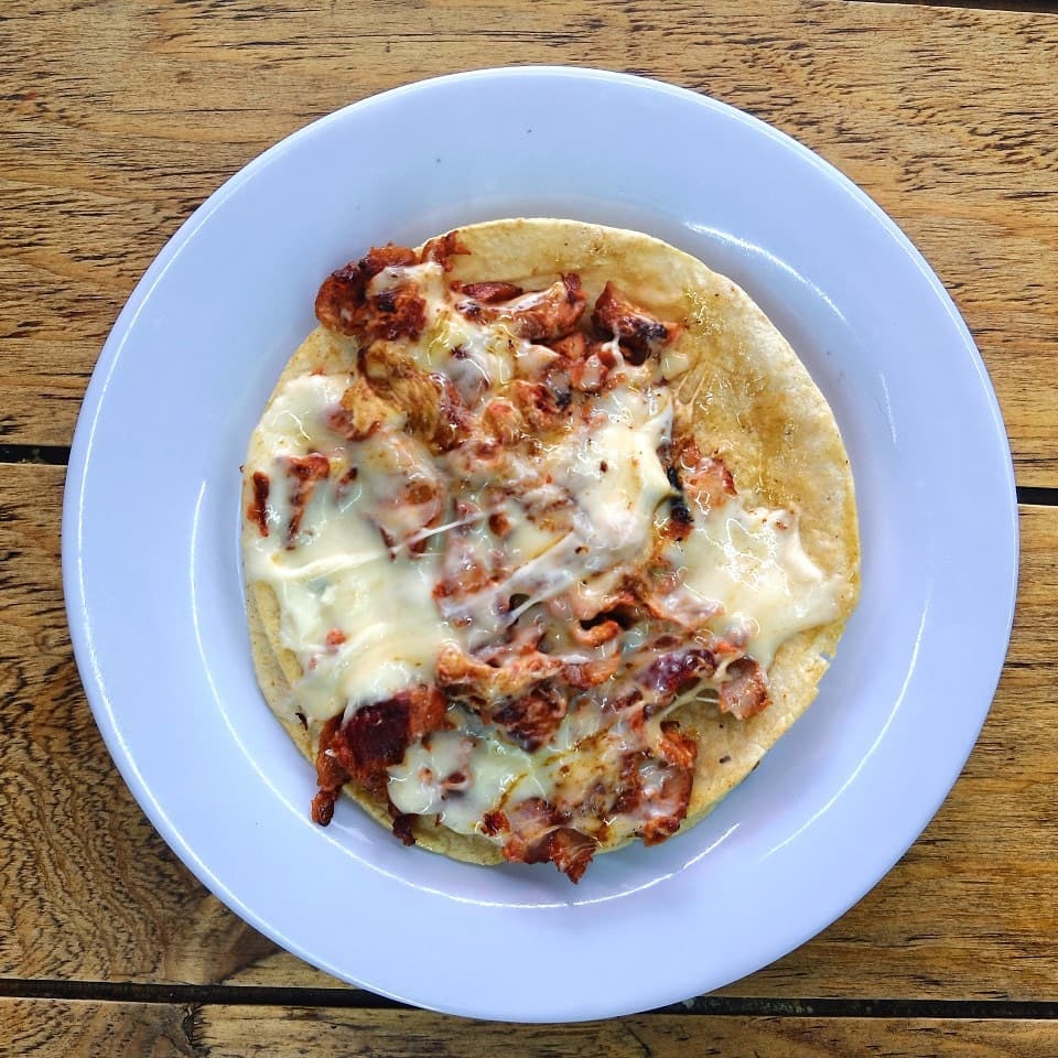 Taco de Pastor con Queso
