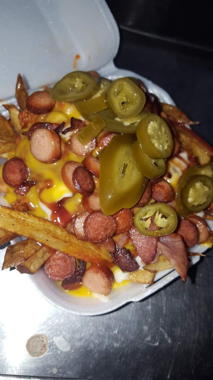 Salchipapas