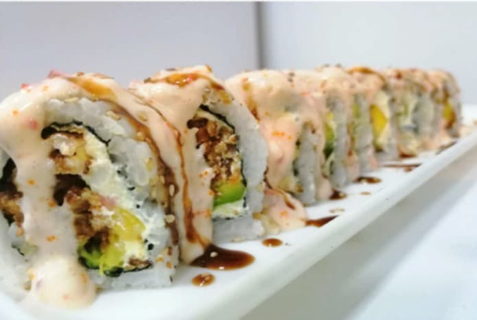 2X1 Cataleya + Calamar Roll