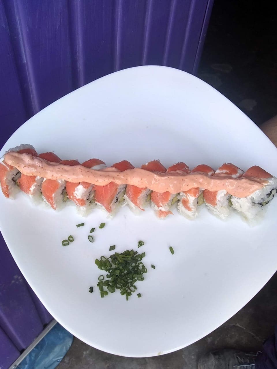 Maguro Roll Especial